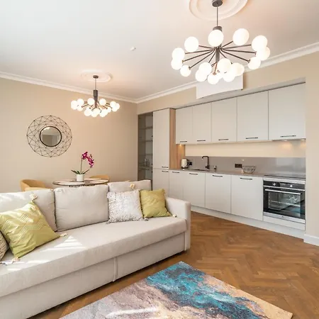 Easyrooms Dzirnavu リガ