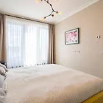 Easyrooms Dzirnavu Riga