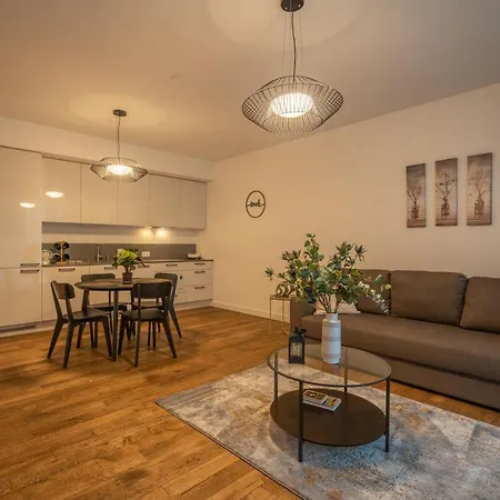 Easyrooms Dzirnavu Apartamento Riga