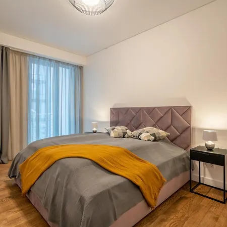 Easyrooms Dzirnavu Apartamento