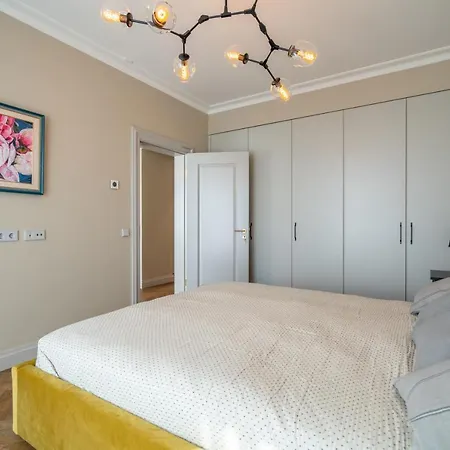 Easyrooms Dzirnavu Apartment Riga