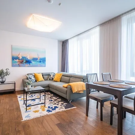 Easyrooms Dzirnavu Apartment