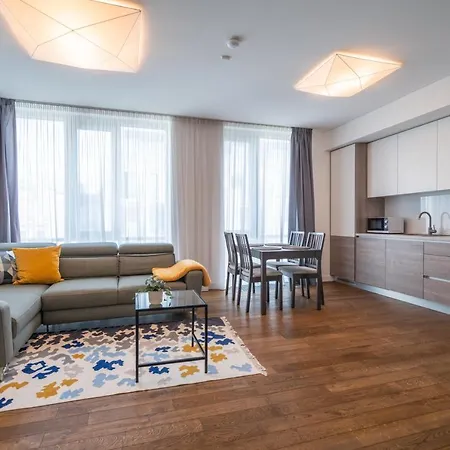 Easyrooms Dzirnavu Apartment *