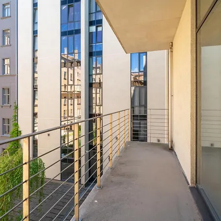 Easyrooms Dzirnavu * Riga