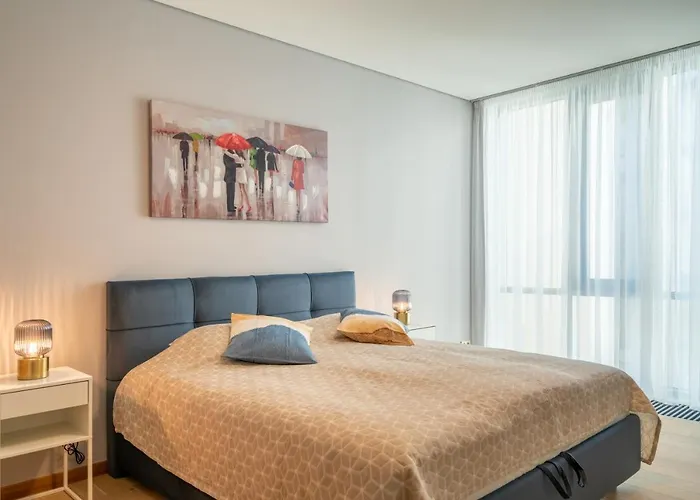 Easyrooms Dzirnavu Riga