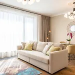 Easyrooms Dzirnavu 里加