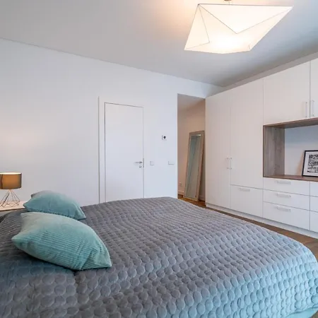 Easyrooms Dzirnavu * Riga