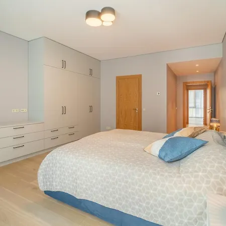 Easyrooms Dzirnavu Riga